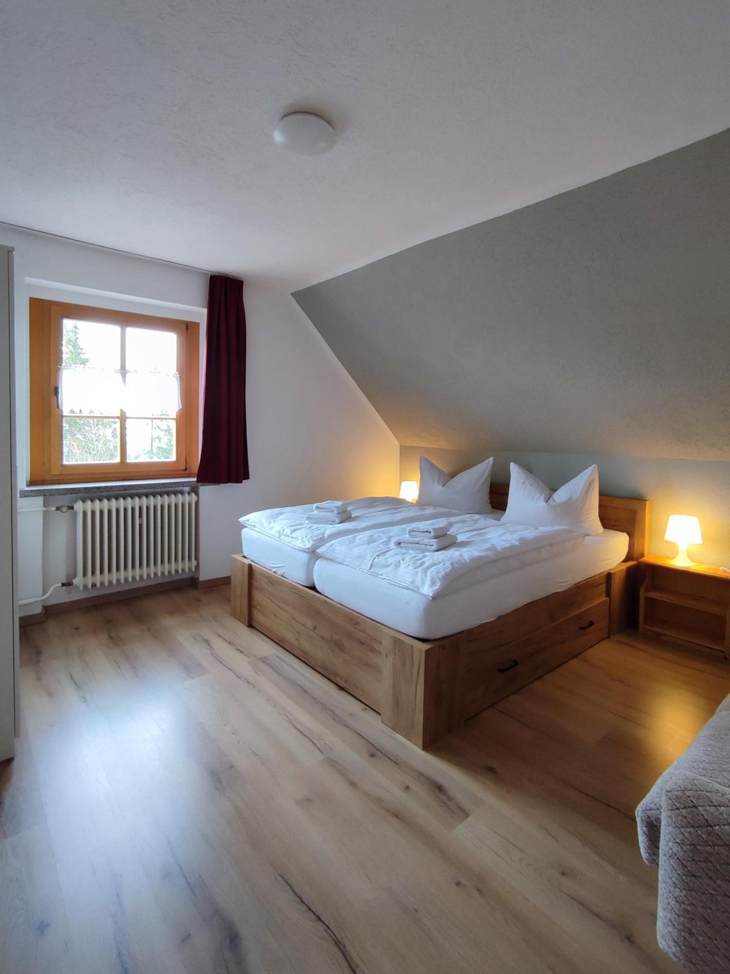 Haus Kuhberg Hotell Stutzengrun Rum bild